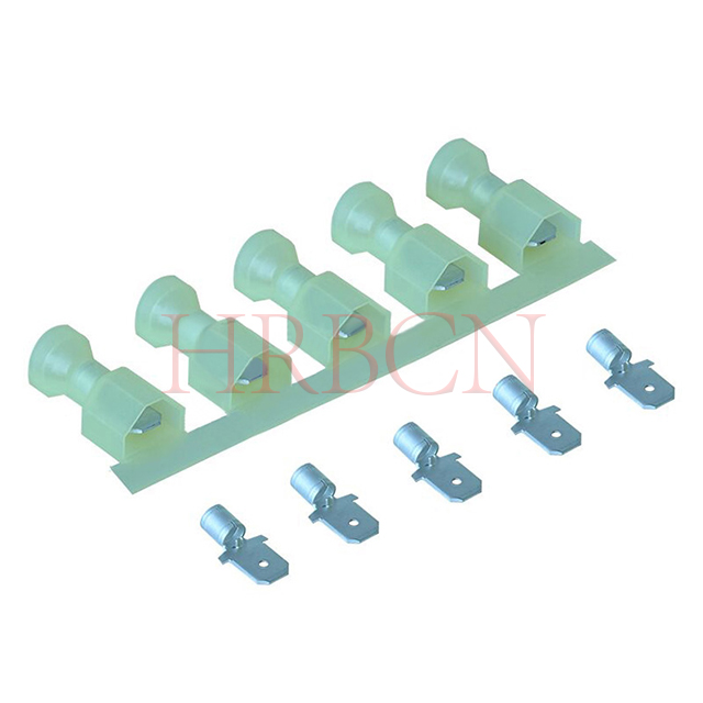 Terminale maschio isolato dritto HRB 6,35 mm AWG12-10 | Serie M6351