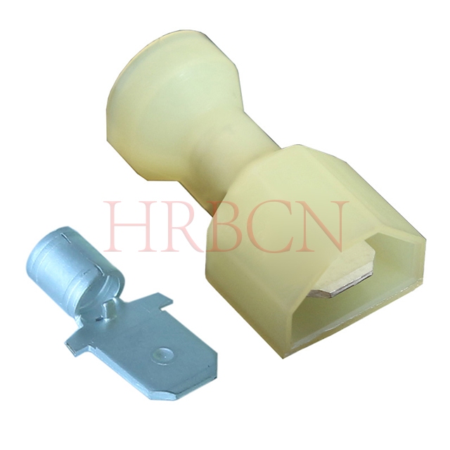 Terminale maschio isolato dritto HRB 6,35 mm AWG12-10 | Serie M6351