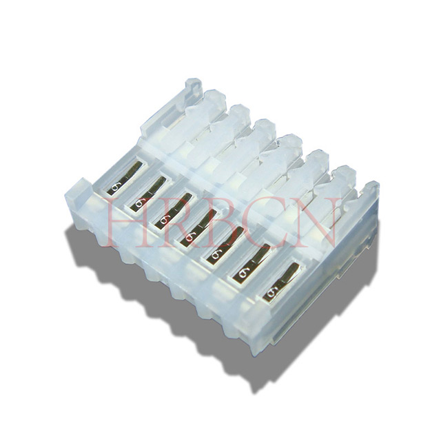Alimentazione tramite passo 2,54 mm IDC con linguette polarizzanti M2051-NR