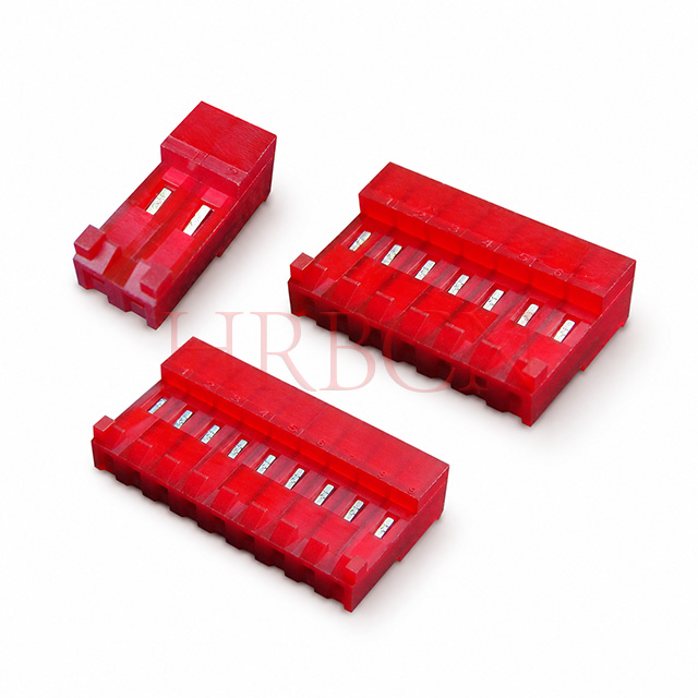 Connettore IDC ad estremità chiusa con linguette polarizzanti M7060R-NCR